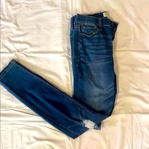 MUDD dark washed jeans